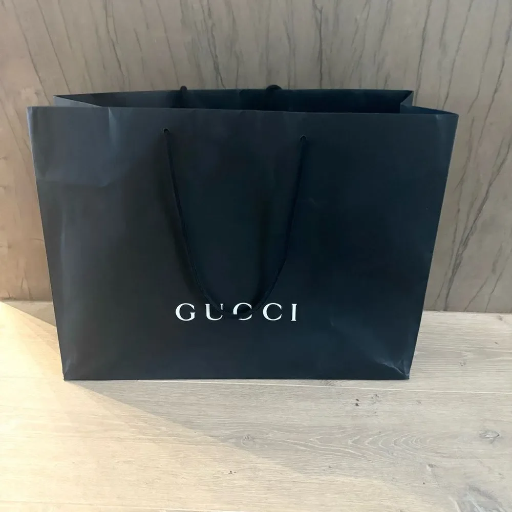 GUCCI Black Spell Out Shopping Bag